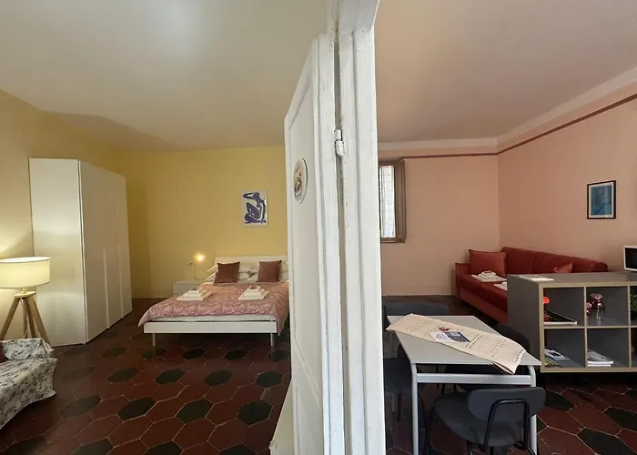Appartement Le Due Torri In Rione Monti *